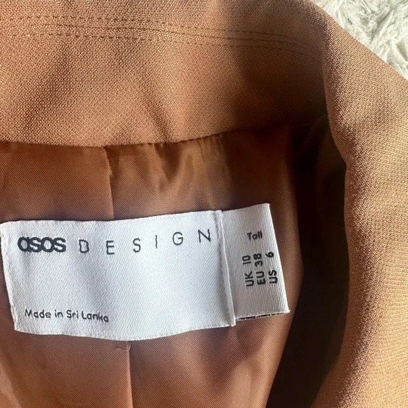 Double breasted tailored blazer in brown camel - Picture 2 of 2